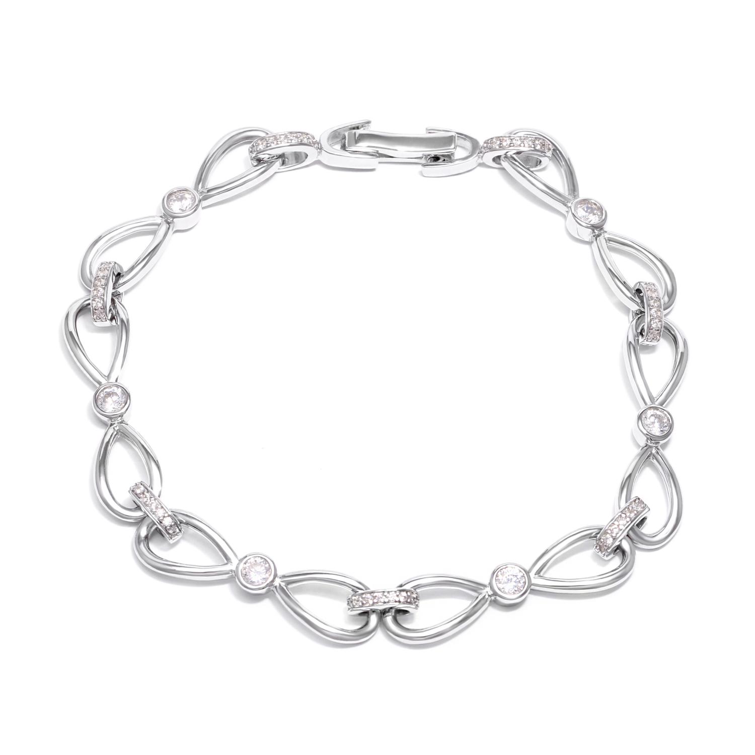 Silver bracelet with bow-shaped links