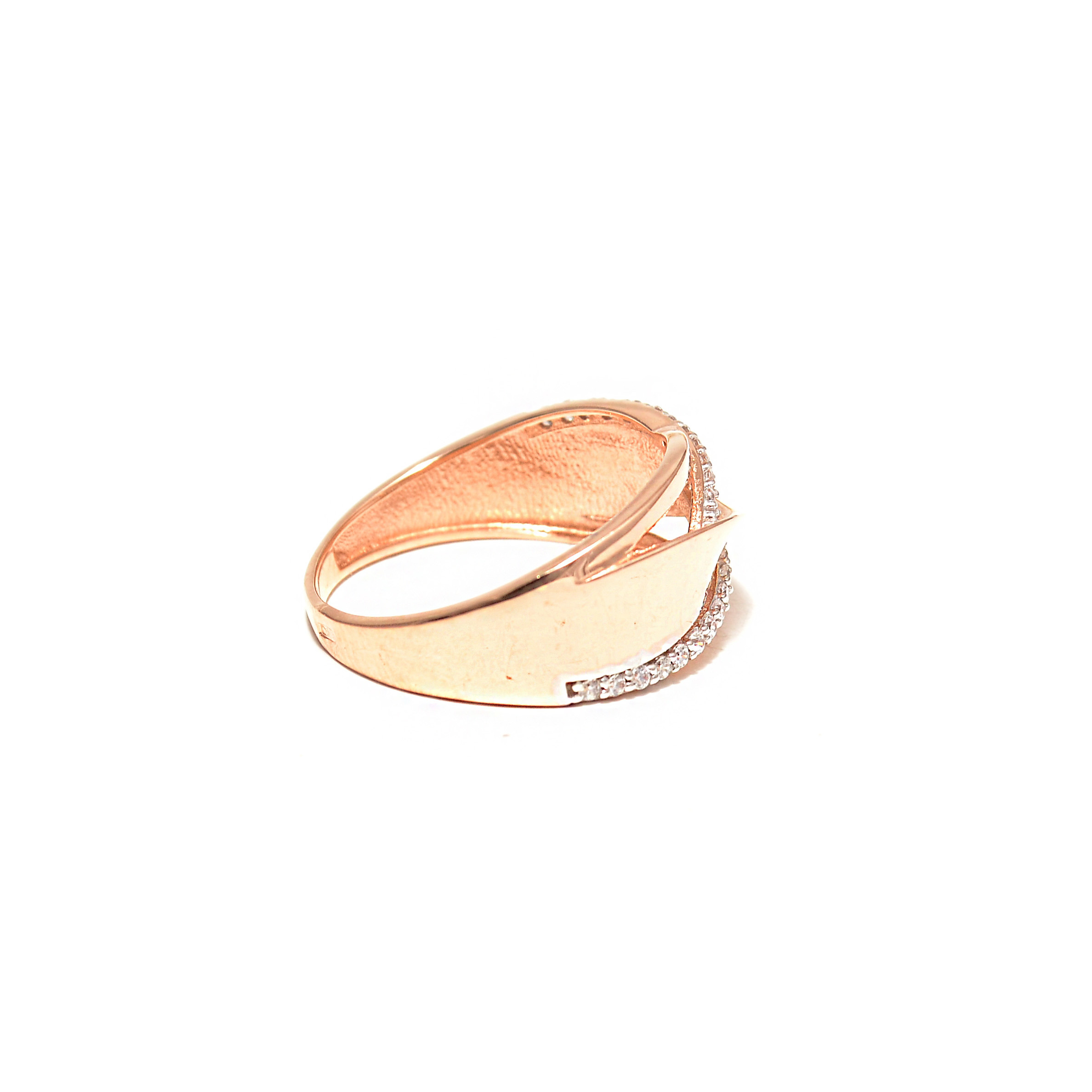 Gold ring