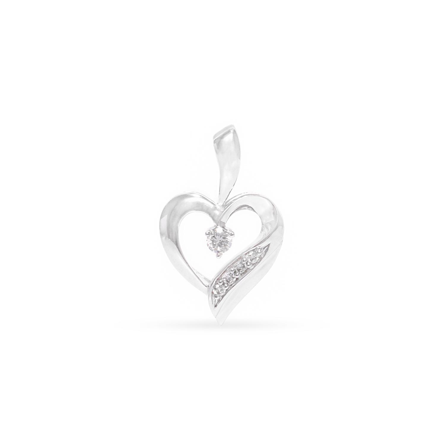 Gold heart pendant with diamonds