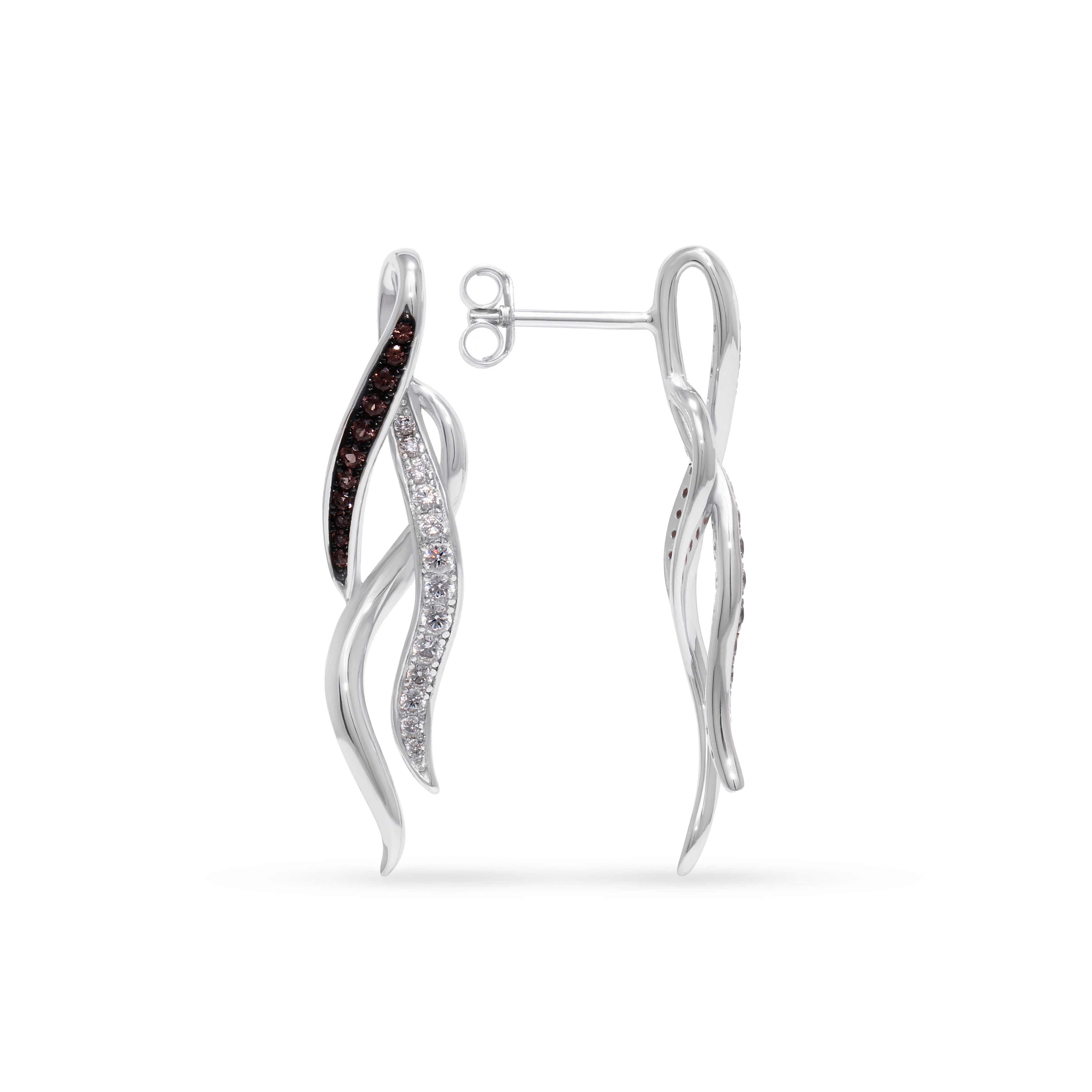 Silver earrings with a wavy design