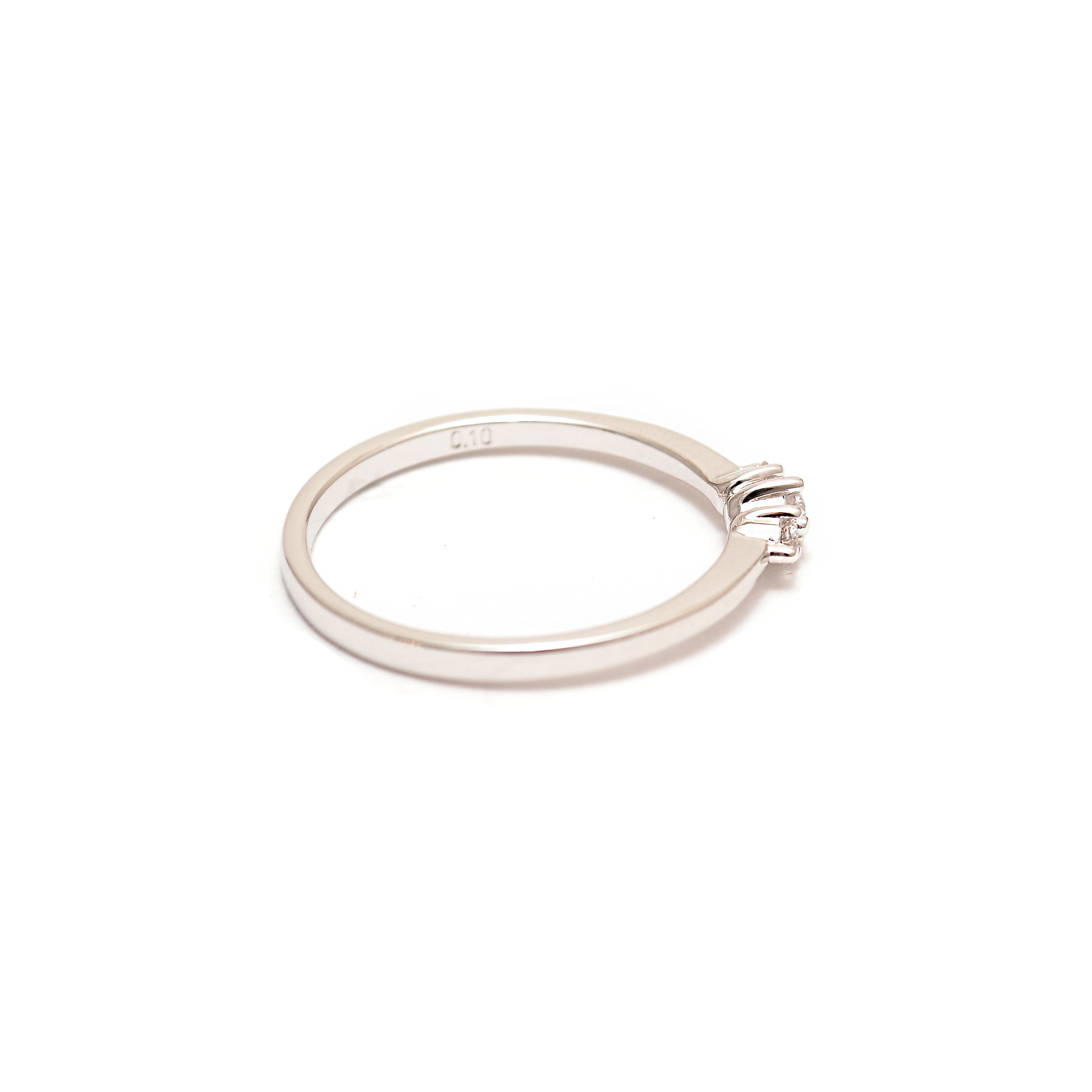 Gold ring