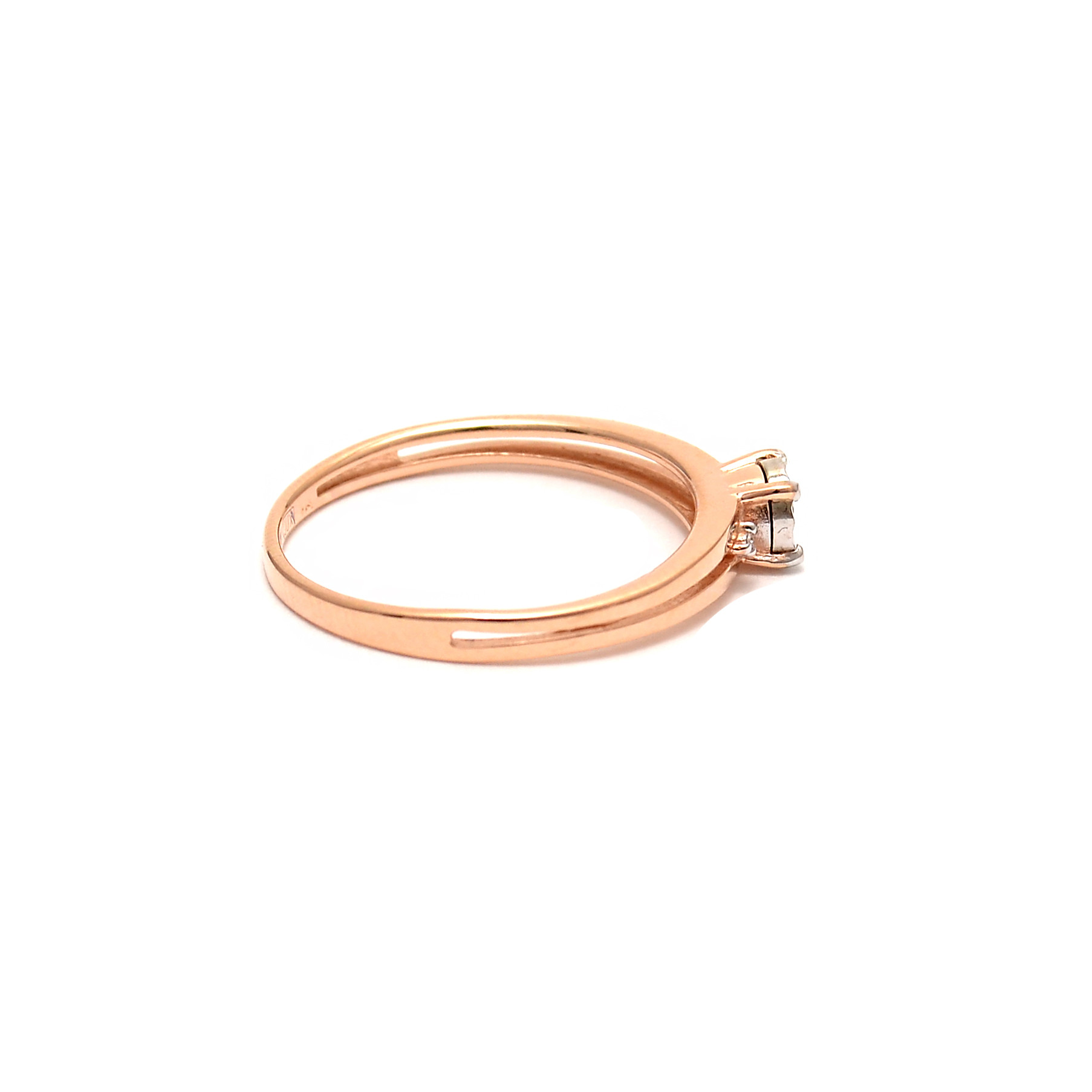 Gold ring