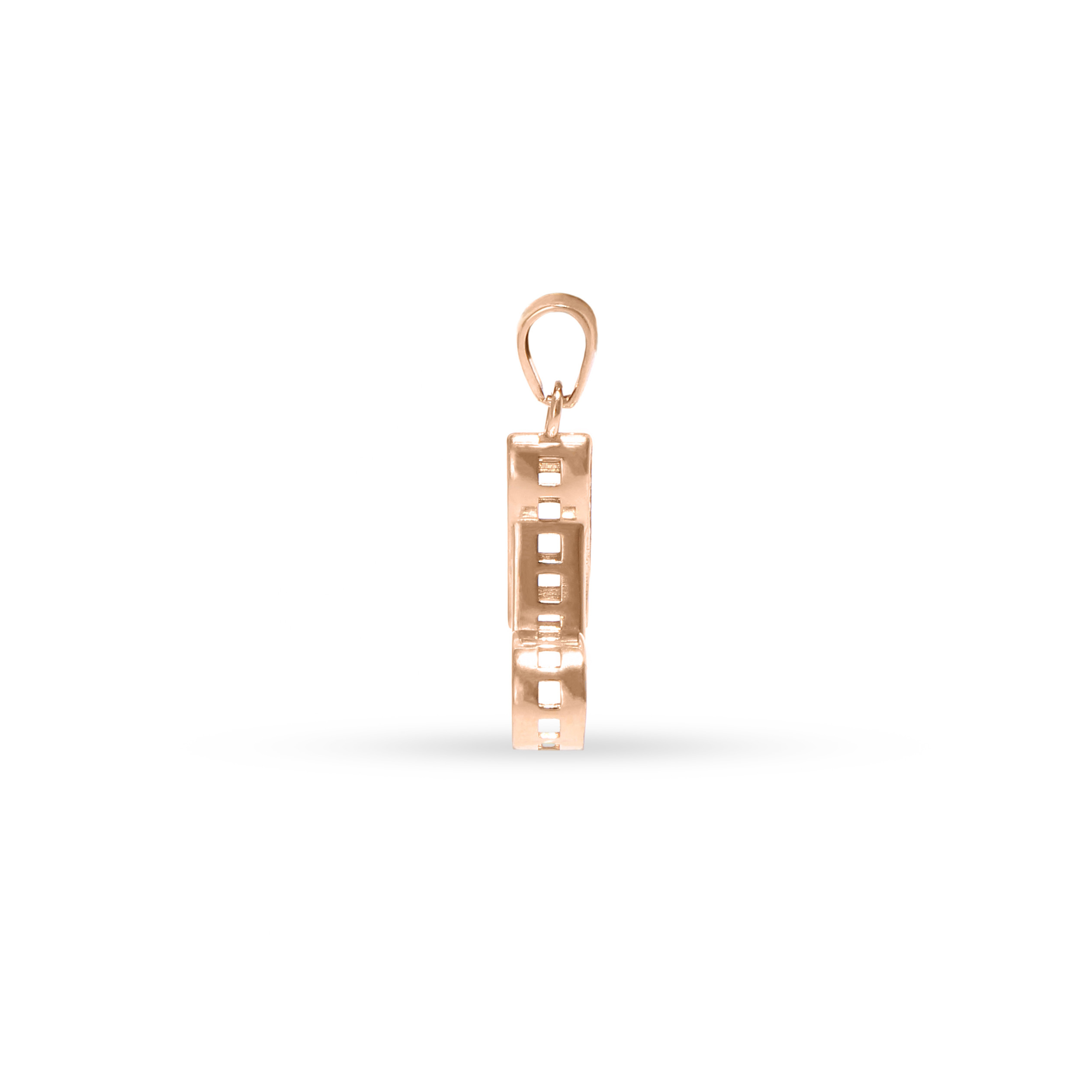 Gold pendant