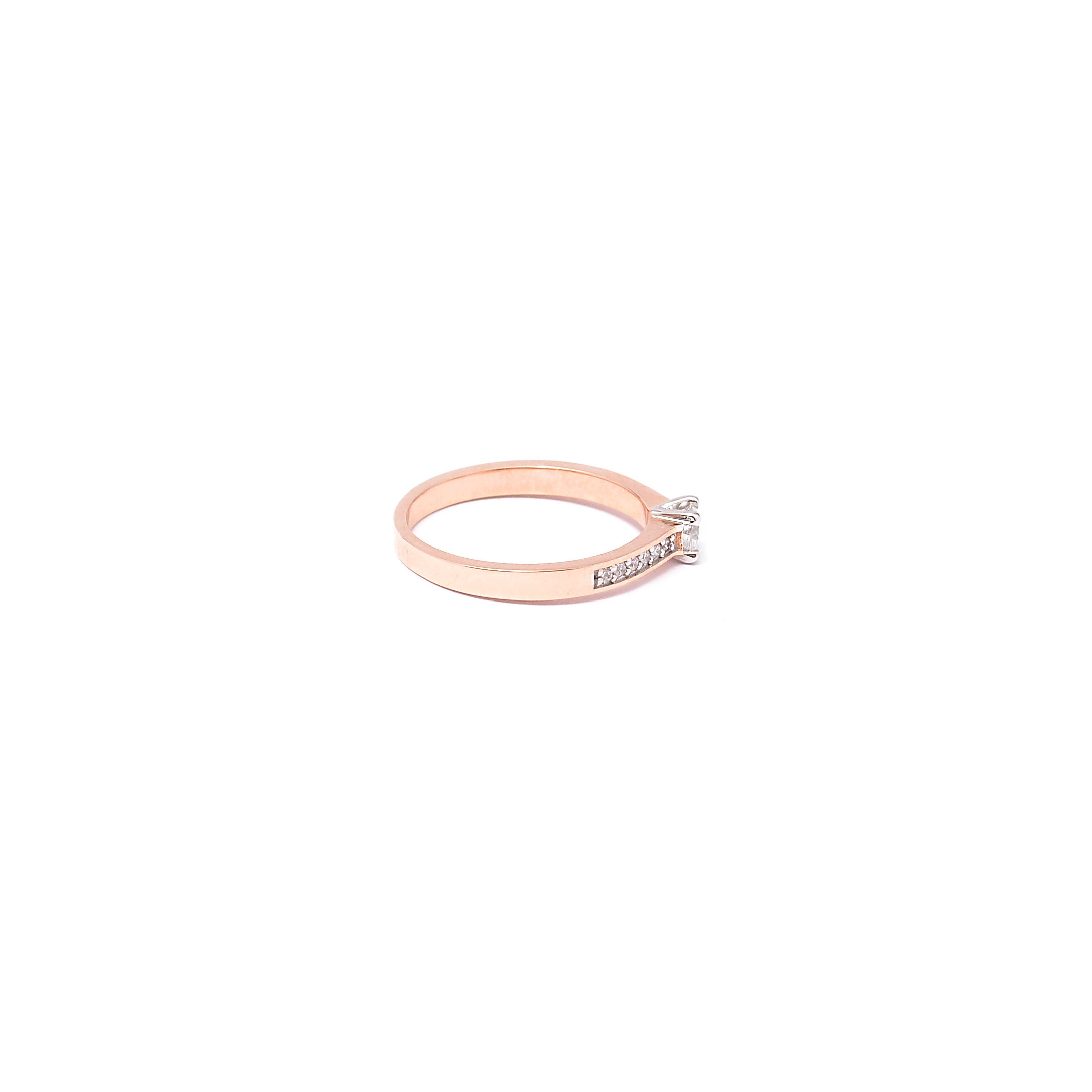 Gold ring