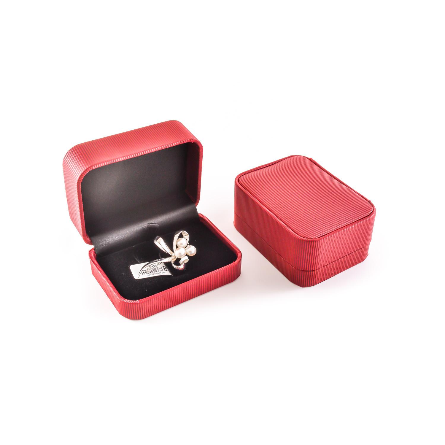 Brooch gift box