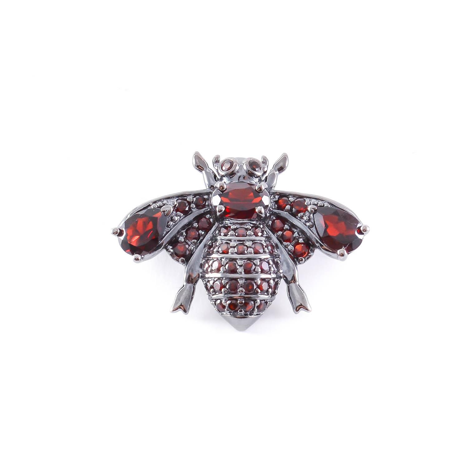 Серебряная брошь