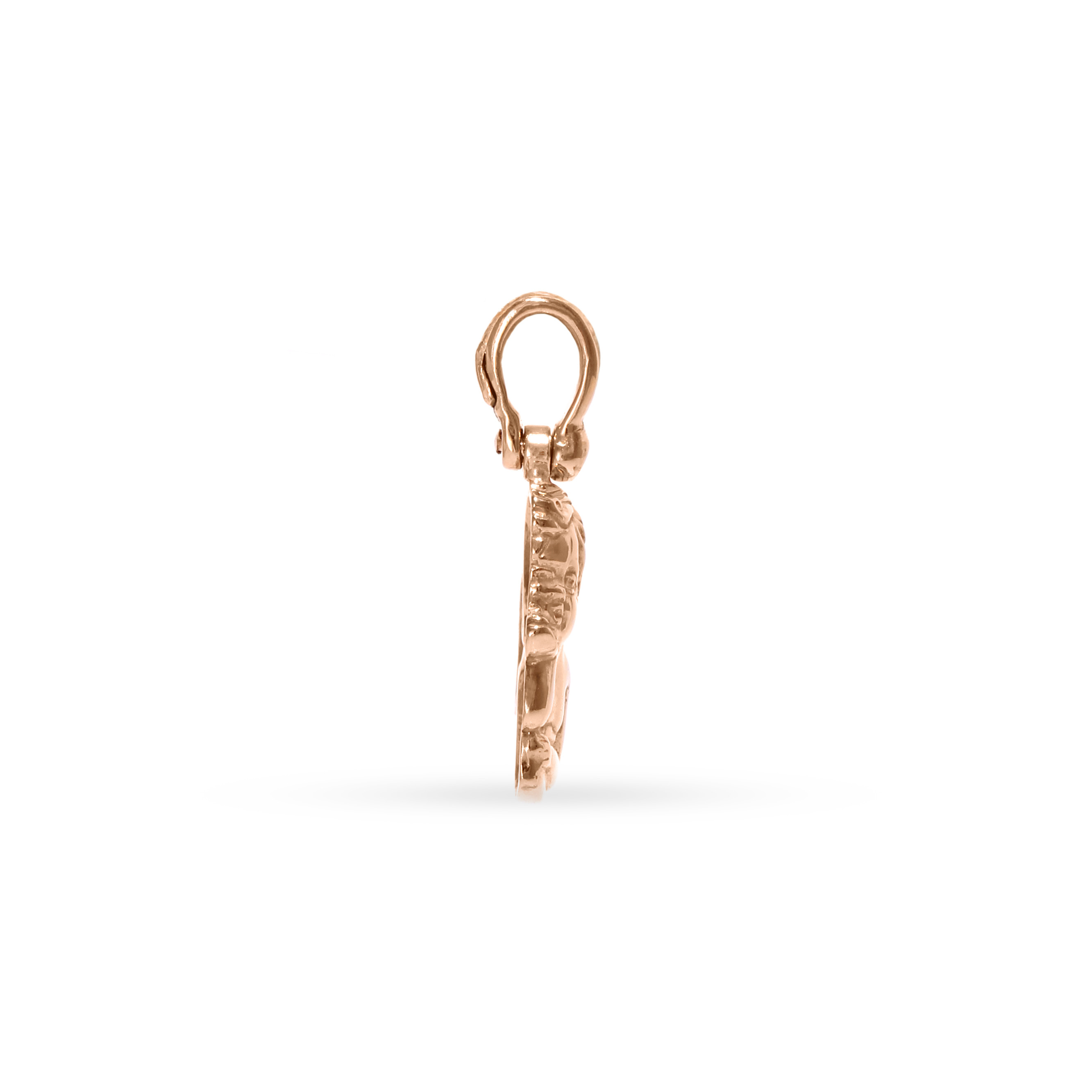 Gold pendant