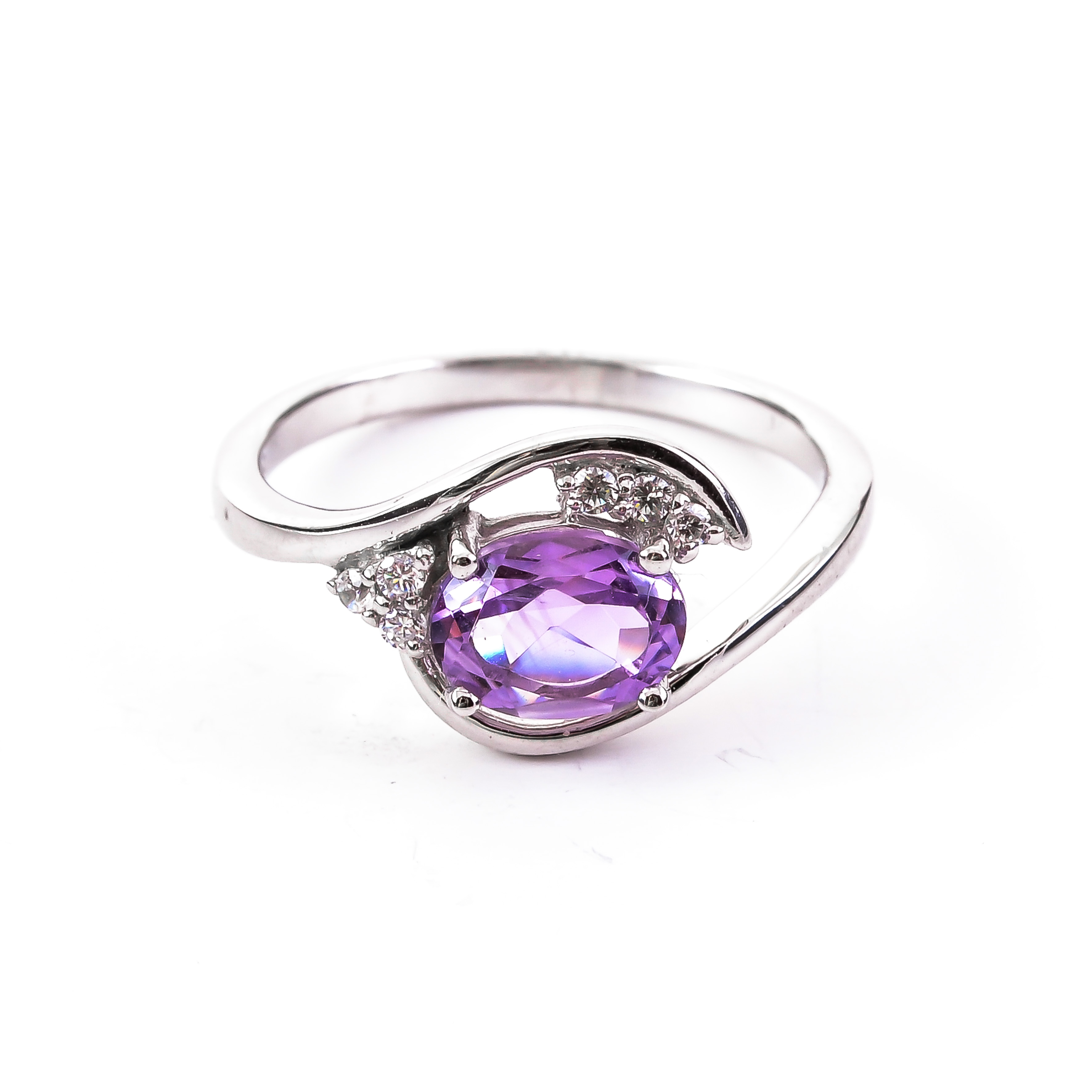 Silver ring with amethyst and cubic zirconia