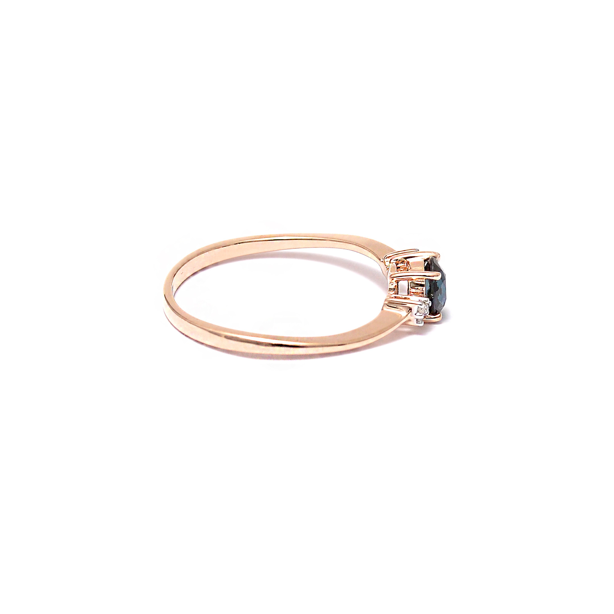 Gold ring