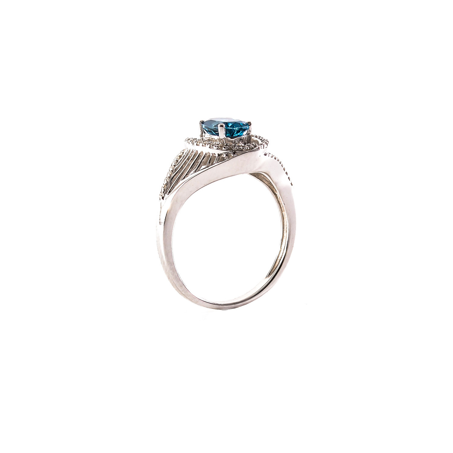 Gold ring