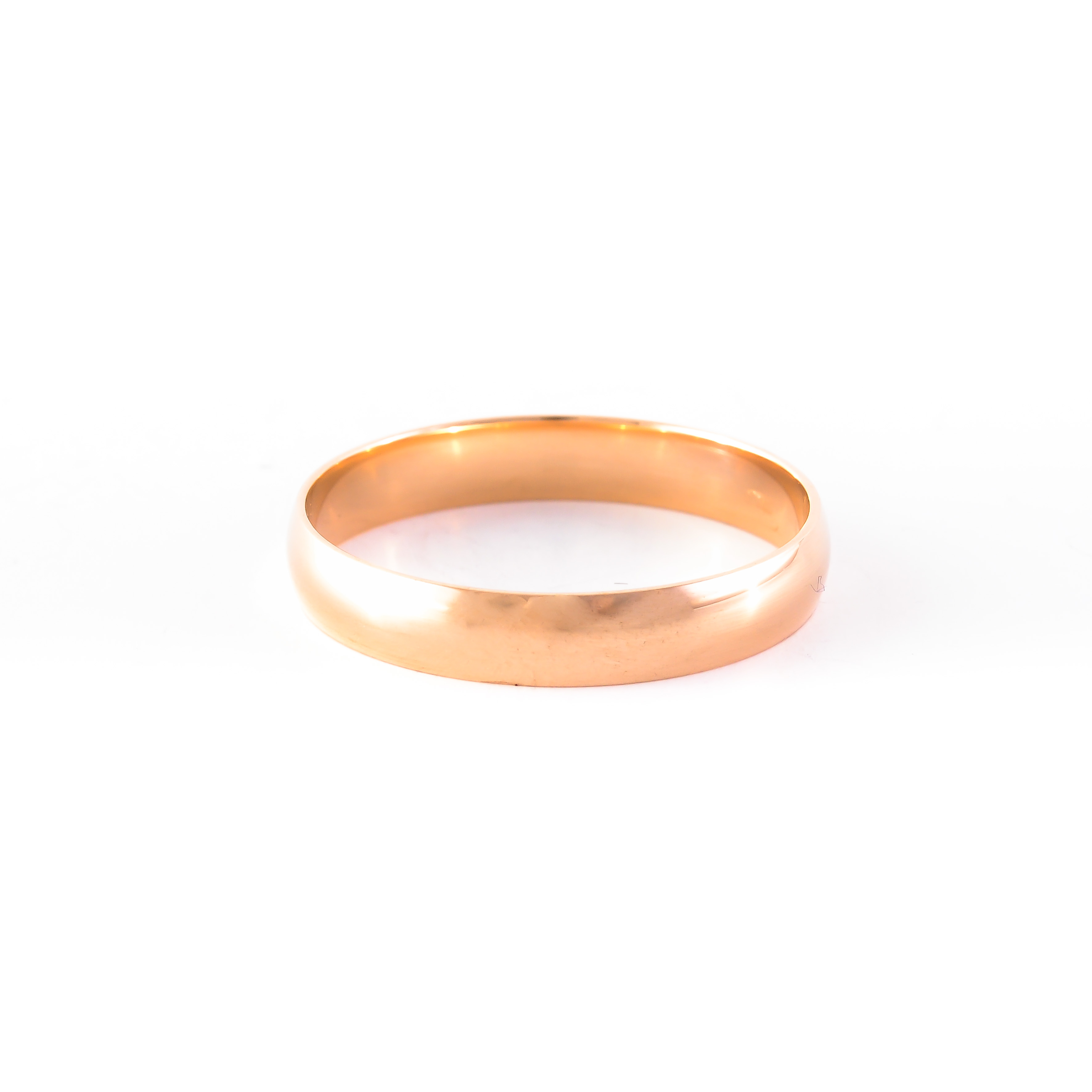 Classic red gold wedding ring