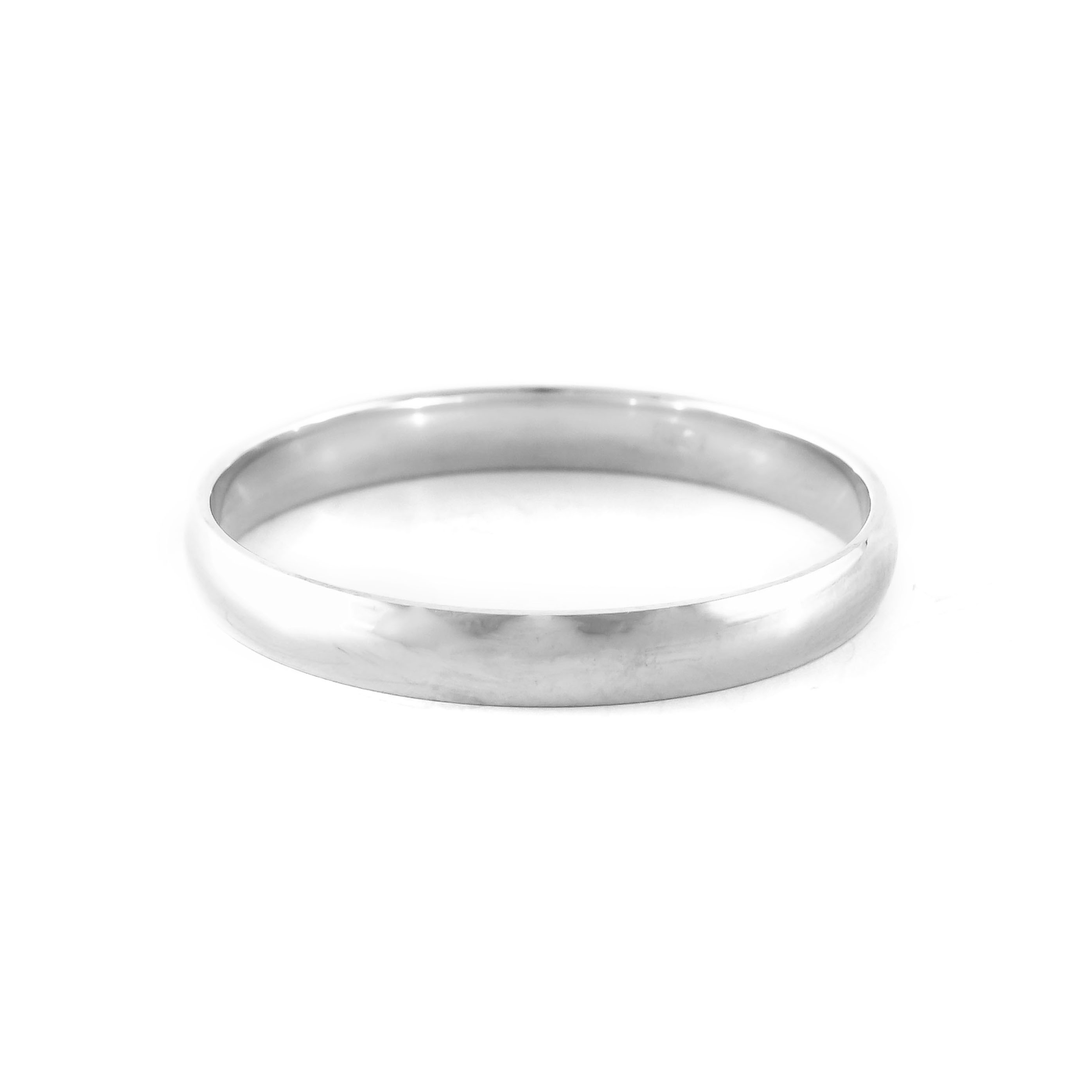 White gold classic wedding ring 
