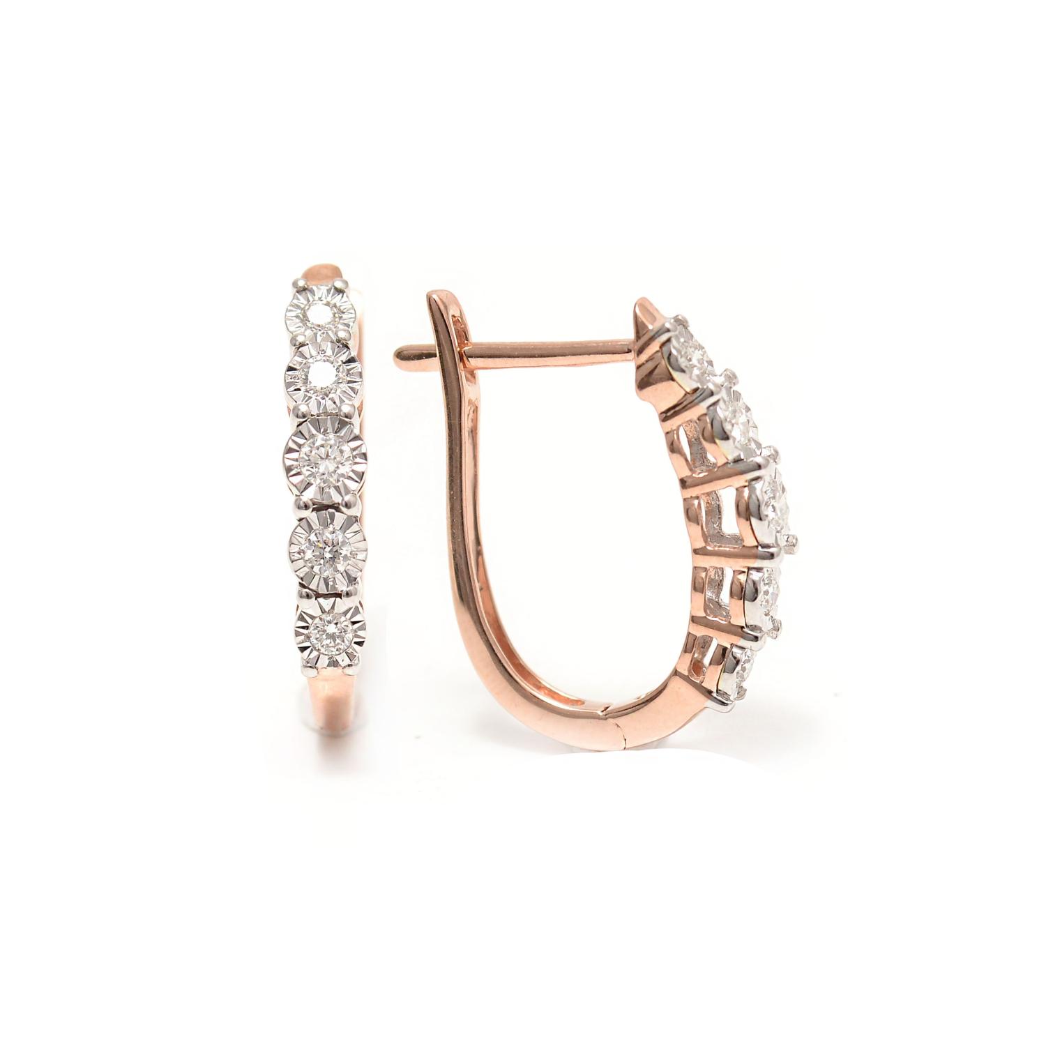 Gold earrings with diamonds