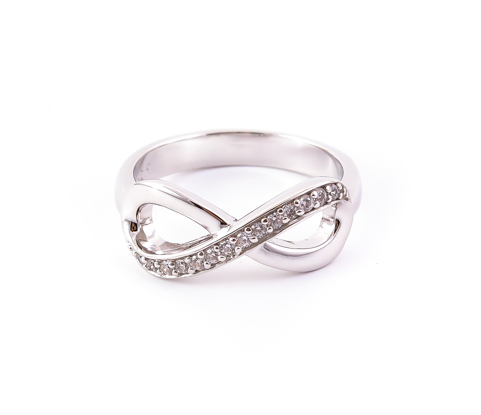 Серебряное кольцо