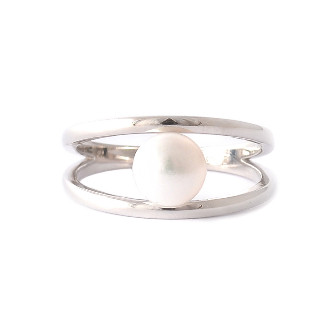 Серебряное кольцо