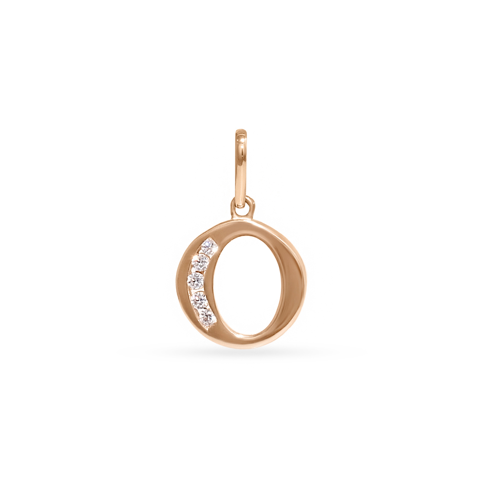 Gold pendant letter "O"