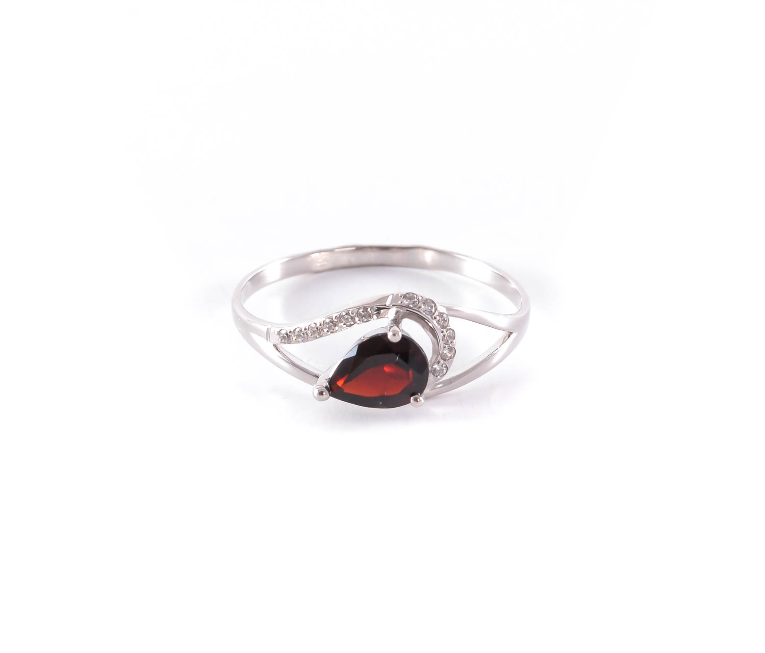 White gold ring with garnet